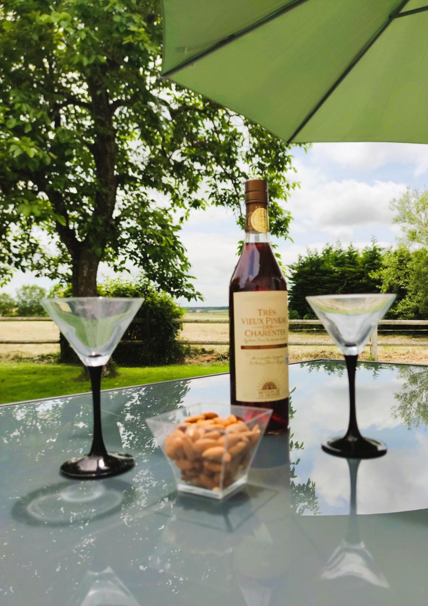 Domaine Du Galon D'Or Villa Arvert ภายนอก รูปภาพ